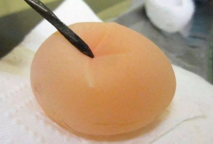 蛋雞產薄殼蛋的原因與防治方法